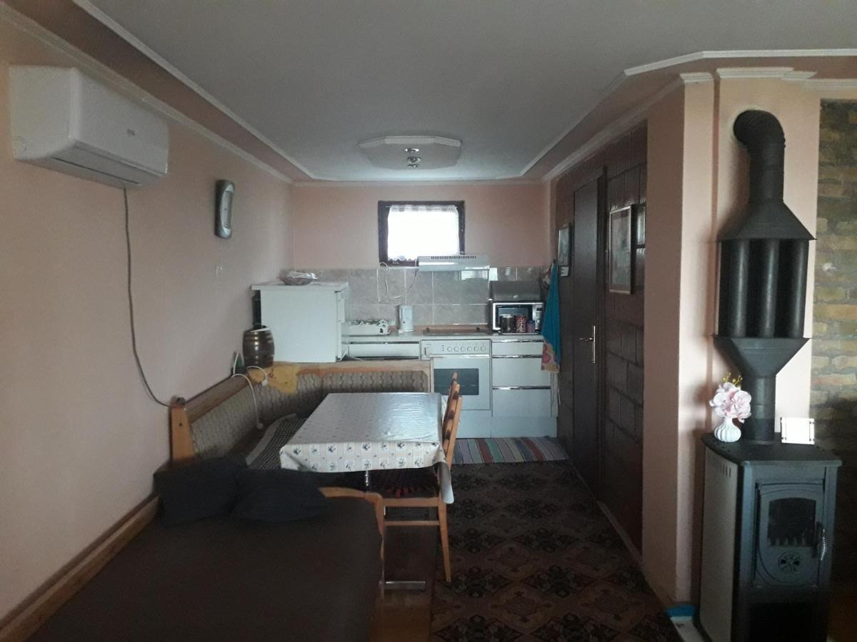 Apartment Noletov Vidikovac Врднік Екстер'єр фото